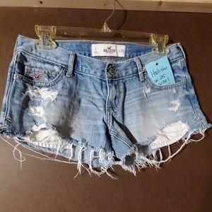 Hollister shorts size 1 - 25
